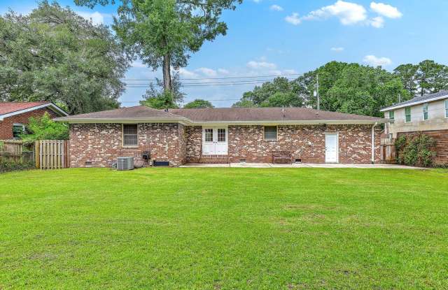 Photo of Available Now: Brick Ranch in West Ashley's Church Creek