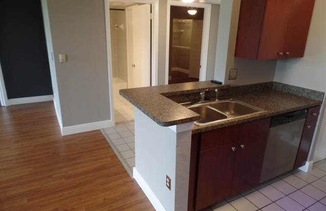 Photo of 2880 N Oakland Forest Dr#110