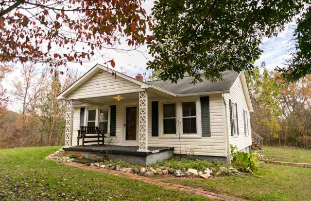 Photo of 4871 Ponderosa Road