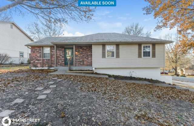 4815 South Kendall Drive - 4815 South Kendall Drive, Independence, MO 64055