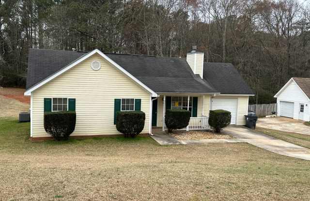 Grantville- 4 Priscilla Dr 3 Bedroom 2 Bath with Single Car Garage
