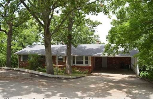 1416 W. Vista Drive - 1416 West Vista Drive, Fayetteville, AR 72701