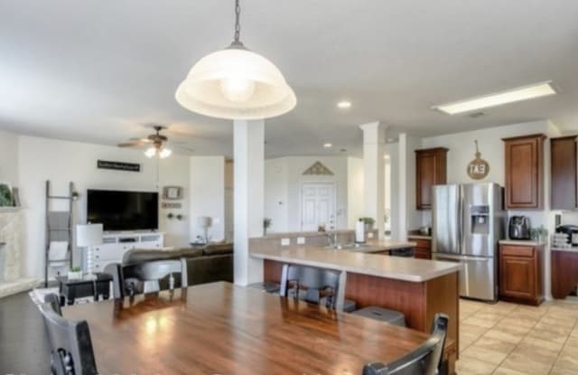 Photo of 38366 Division Street