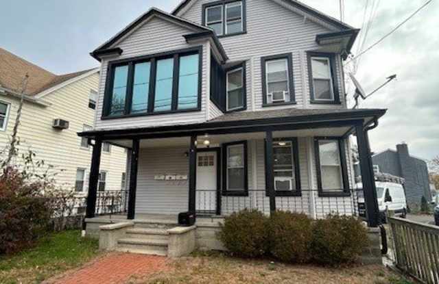 228 Weber Street unit: 2Ndfl