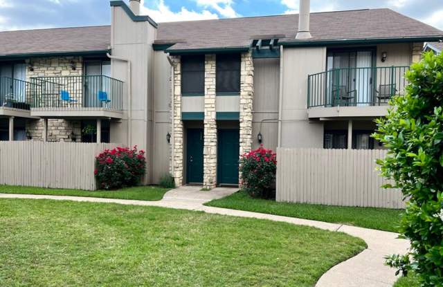 Beautiful Townhomes and Duplexes in SoCo Area! photos photos