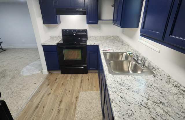 403 S HIGHLAND Avenue