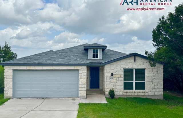3 BR/2 BA - 1554 SF Home in LAGO VISTA!!!