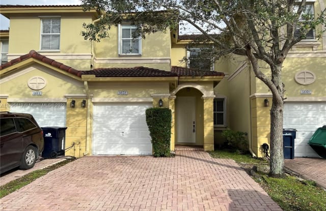 8651 NW 112th Ct - 8651 NW 112th Ct, Doral, FL 33178
