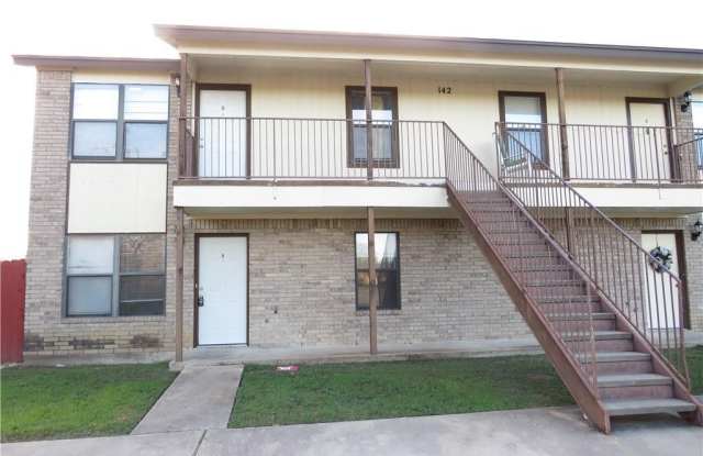 142 Wolf Road