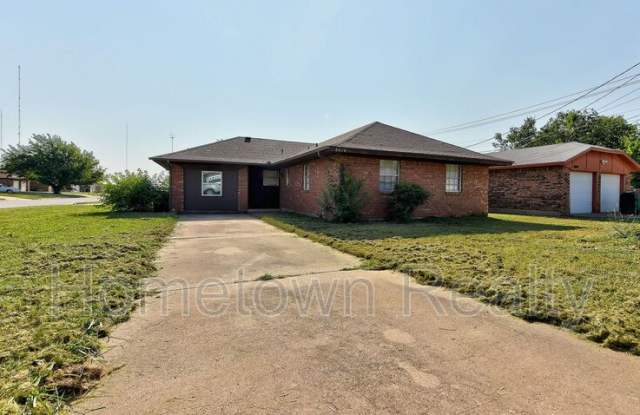 Photo of 8616 N Harvey Avenue