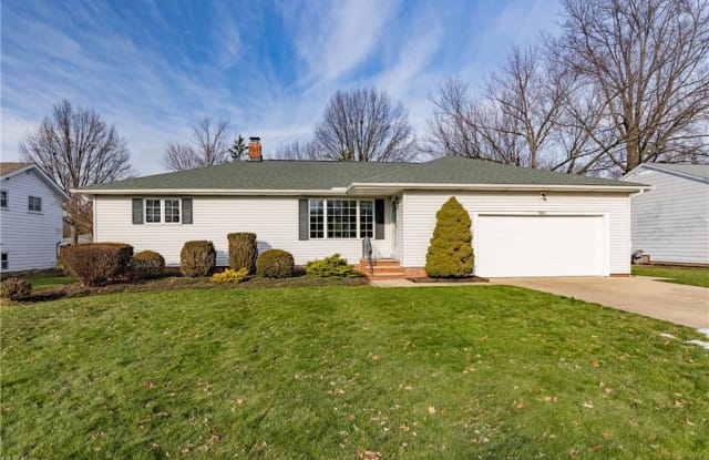 5501 Kenbridge Dr - 5501 Kenbridge Drive, Highland Heights, OH 44143