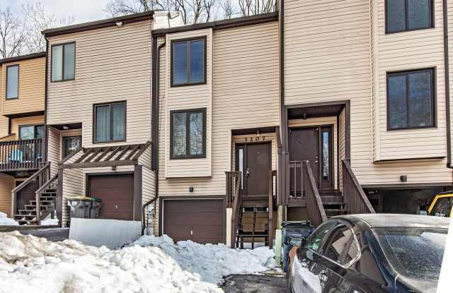 2 bedroom, 2.5 bath townhome in Pike Creek