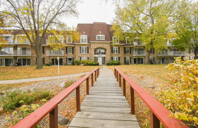 Photo of Spacious Country Club Estates Condo with Pool, Heated Parking, and Modern Amenities!