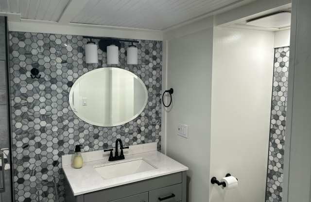 816 S Florida Avenue