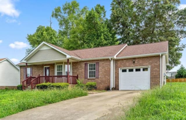 1727 Hazelwood Rd - 1727 Hazelwood Road, Clarksville, TN 37042