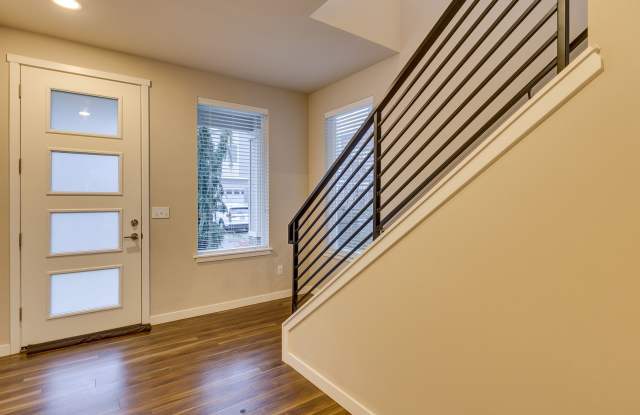 Beautiful Bothell Home Close to North Creek High!