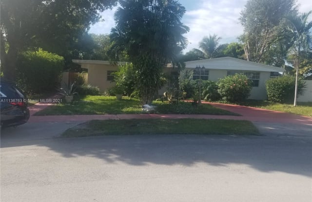 18320 NE 11th Ave - 18320 Northeast 11th Avenue, Ojus, FL 33179