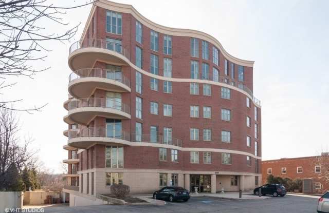 Photo of 520 S WASHINGTON Street unit: 604