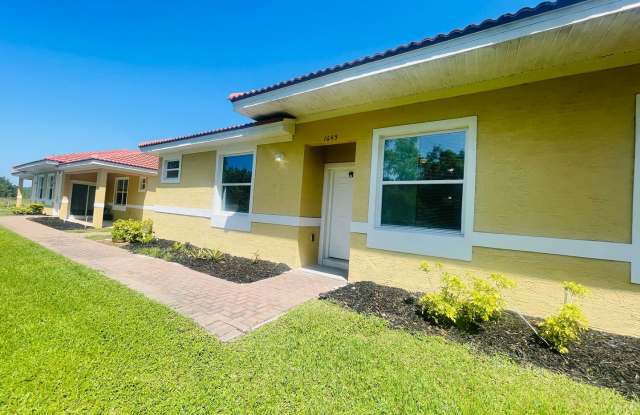 Photo of Tuscany Preserve-1645 Cumin Dr Kissimmee FL 34759