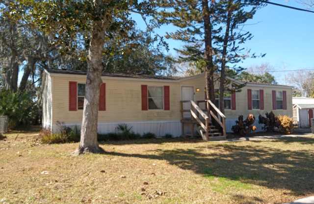 3 Bed 2 Bathroom Single Family