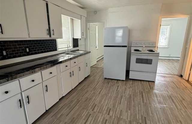 98 Northrup Avenue