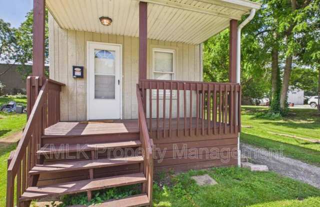 534 Gage St
