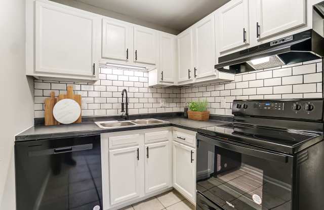 Photo of Coral Club Apartments