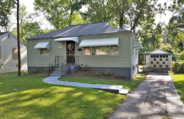 1917 Falcon - 1917 Falcon Drive, Hanley Hills, MO 63133