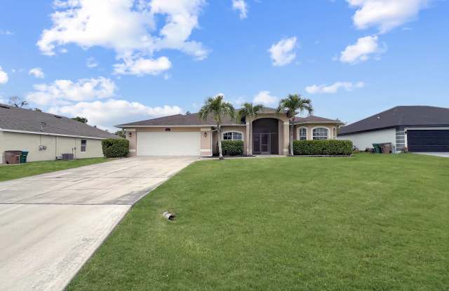 831 Nw 2nd St - 831 Northwest 2nd Street, Cape Coral, FL 33993