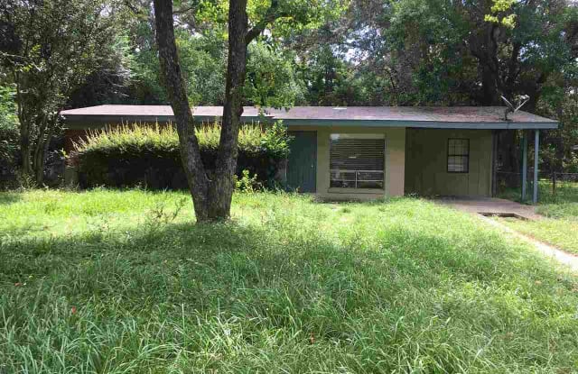 507 Ausley RD - 507 Ausley Road, Tallahassee, FL 32304