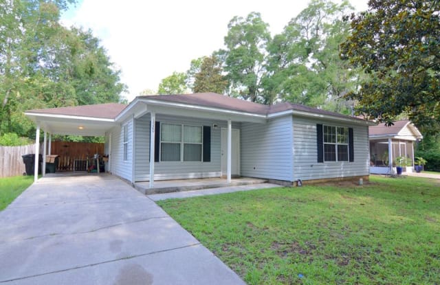 1520 Country Lane - 1520 Country Lane, Tallahassee, FL 32304