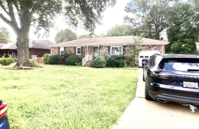 159 HUNTINGTON DR - 159 Huntington Drive, Virginia Beach, VA 23462