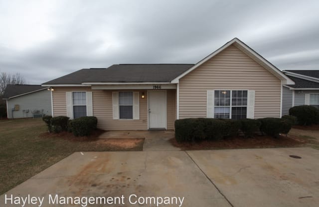 1950 Panda Court - 1950 Panda Ct, Auburn, AL 36832