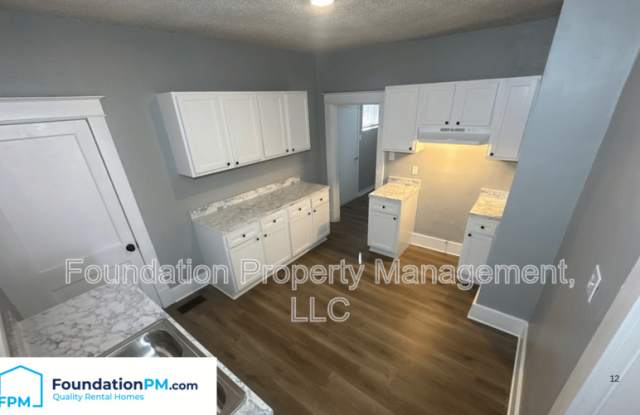 1041 Rosewood Avenue