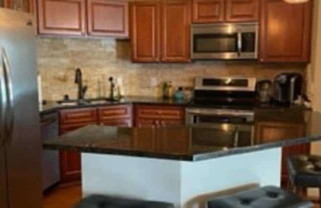 649 Old Highway 8 NW Apt 313