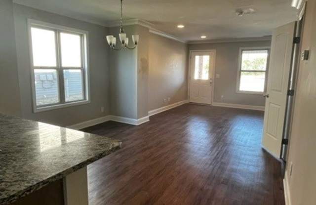 Affordable 2-Bedroom Townhome in the Heart of Lebanon, TN!