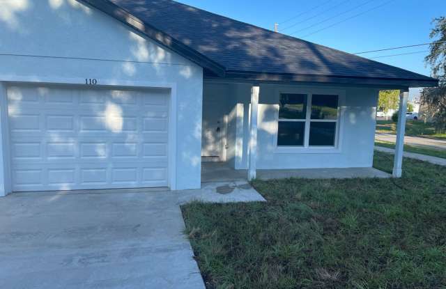 Photo of 3 bedroom 2 bath with patio , 1 car garage -