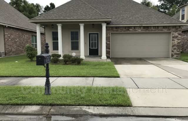 816 Northbrook Dr