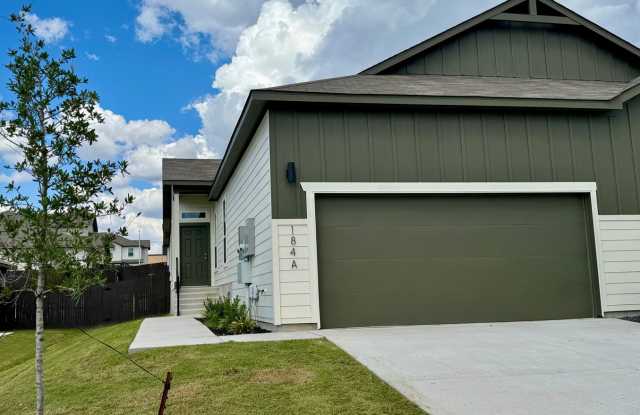 Photo of Stunning 3x2 Luxury Duplex in Buda, TX!