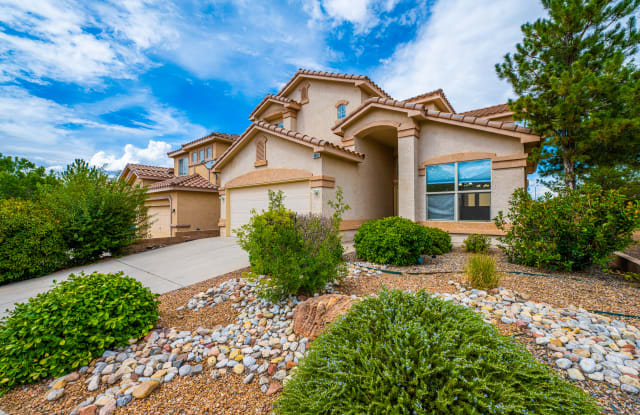 6931 Carmelito Loop NE - 6931 Carmelito Loop Northeast, Albuquerque, NM 87113