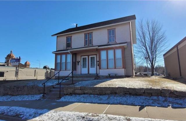 111 3rd Street W - 111 3rd Street West, Hastings, MN 55033