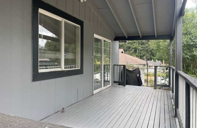 1919 East 61st Street