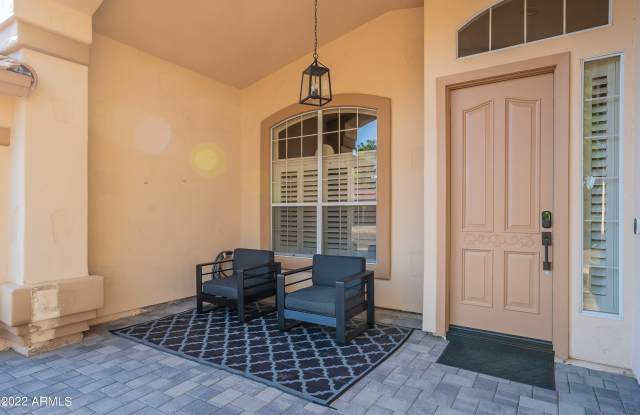 4878 W CARLA VISTA Court