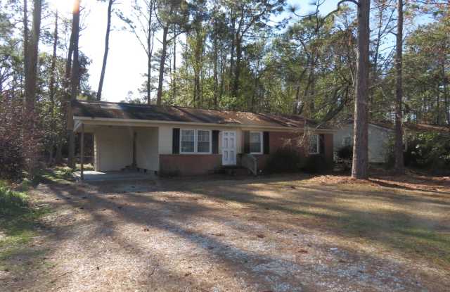 Photo of 3 bedroom, joined 1.5 bath ranch style home for rent