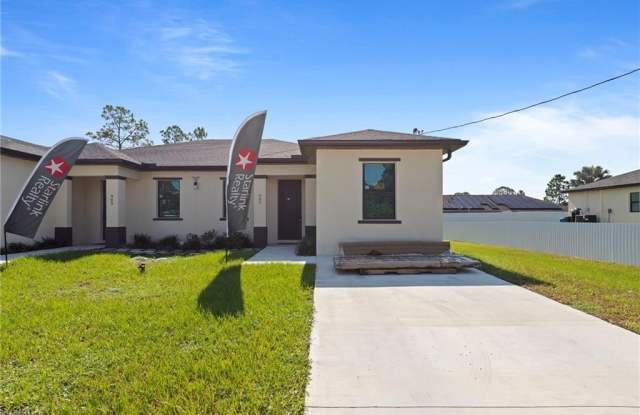 907 Homestead Rd S lot: 1