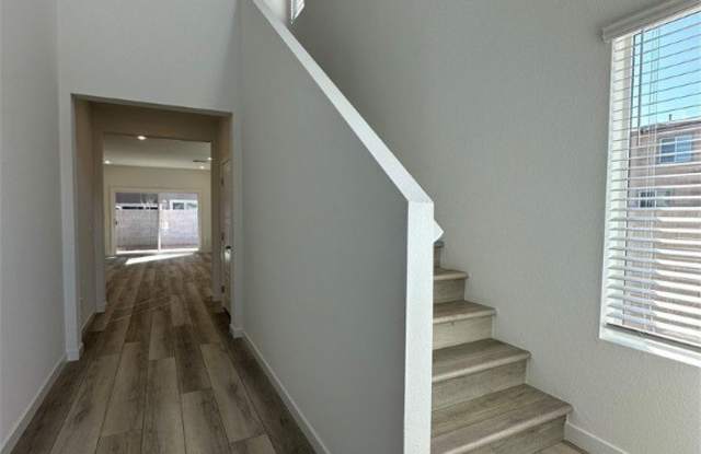 8371 Meridian Ridge Avenue