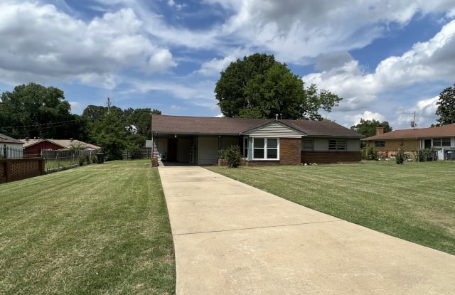 166 Dreger Road - 166 Dreger Road, Memphis, TN 38109