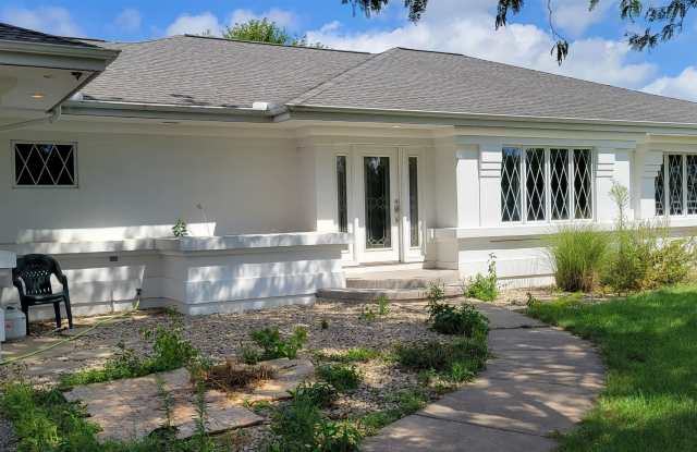 Photo of 5106 Meinders Road