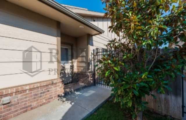 13608 West Nantucket St