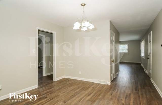 7943 Singleton Street